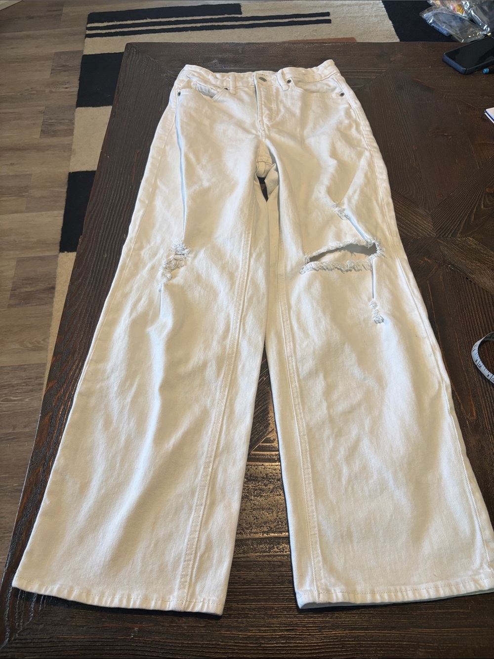 Old Navy White High-Rise Wide Leg Distressed Jeans